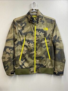 The North Face Men’s Bigfoot Camo Windbreaker Rain Jacket with Yellow Zippers
